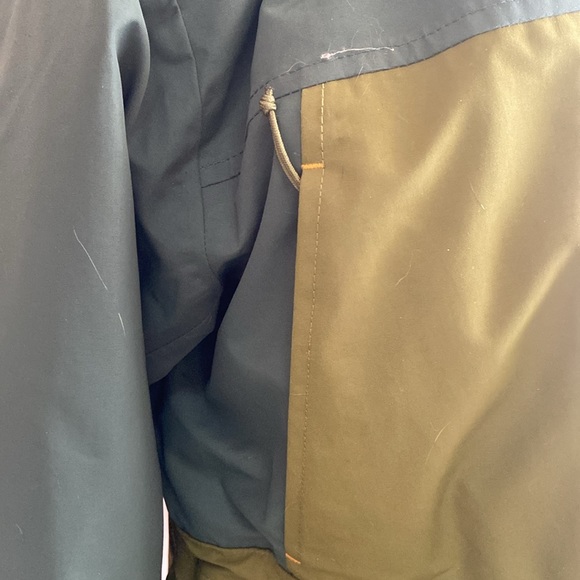 LANDS’ END Size Petite S Like New Squall Insulated Waterproof Winter Parka - Picture 2 of 15